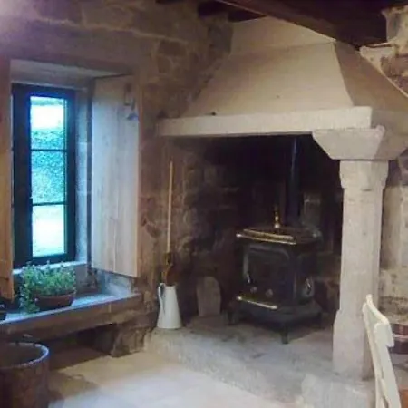 House - 5 Bedrooms - 7486 * A Estrada